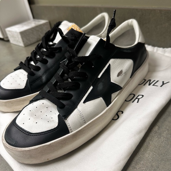 Never worn men’s golden goose stardan - Picture 4 of 6